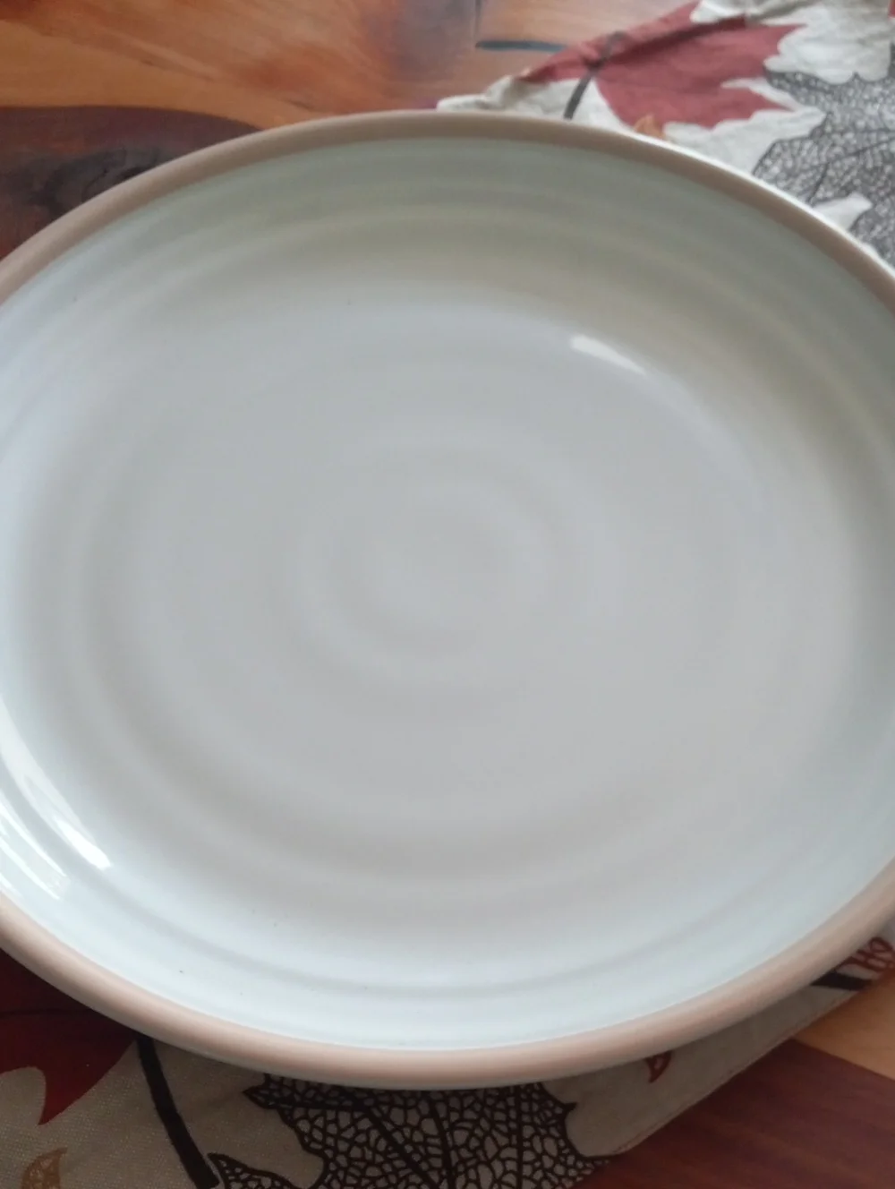 International Tableworks Serving Plate - White Maple Pattern YM001